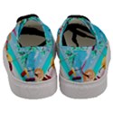 Red Chili Peppers On The Beach Men s Classic Low Top Sneakers View4