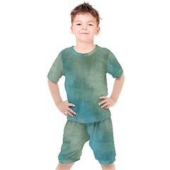 Background 1724652 1920 Kid s Set by vintage2030