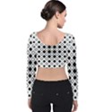 Square Diagonal Pattern Monochrome Velvet Long Sleeve Crop Top View2