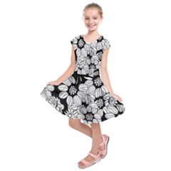 Mandala Calming Coloring Page Kids  Short Sleeve Dress by Pakrebo