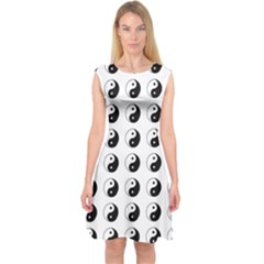 Yin Yang Pattern Capsleeve Midi Dress by Valentinaart