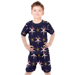 Sea Stars Pattern Sea Texture Kids  Tee And Shorts Set by Vaneshart