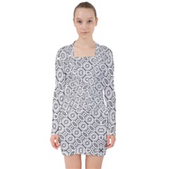 Black And White Baroque Ornate Print Pattern V-neck Bodycon Long Sleeve Dress by dflcprintsclothing