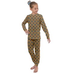 Banyan Kids  Long Sleeve Set  by deformigo