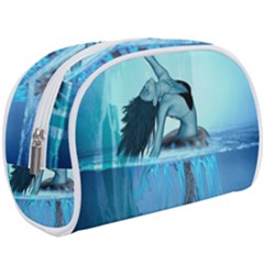 Wonderful Jellyfish Women Makeup Case (large) by FantasyWorld7