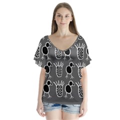 Njhb Vectorized V-neck Flutter Sleeve Top by CHPALTD