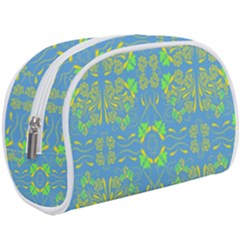 Floral Folk Damask Pattern Fantasy Flowers  Make Up Case (large) by Eskimos