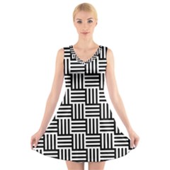 Basket V-neck Sleeveless Dress by nateshop