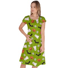 Pattern Seamless Halloween Fall Classic Short Sleeve Dress by Wegoenart