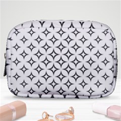 Star-curved-pattern-monochrome Make Up Pouch (small) by Semog4