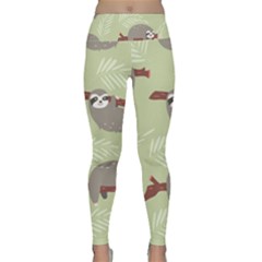 Sloths-pattern-design Lightweight Velour Classic Yoga Leggings by Salman4z