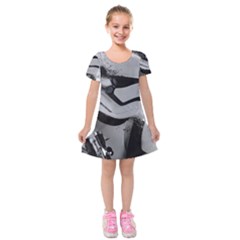 Stormtrooper Kids  Short Sleeve Velvet Dress by Bakwanart