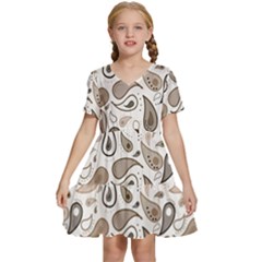 Paisley Pattern Background Graphic Kids  Short Sleeve Tiered Mini Dress by Vaneshop