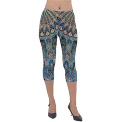 Saint Petersburg  Architecture Lightweight Velour Capri Leggings  by Bangk1t