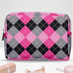 Seamless-argyle-pattern Make Up Pouch (medium) by Simbadda
