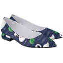 Swan Pattern Elegant Design Women s Low Heels View3