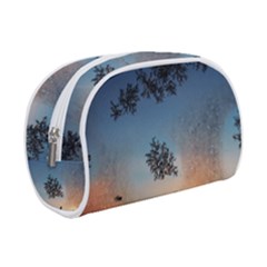 Hardest-frost-winter-cold-frozen Make Up Case (small) by Amaryn4rt
