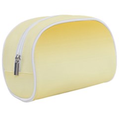 Amber Orange To Cream Yellow Bilinear Gradient Make Up Case (medium) by GradientsOmbre