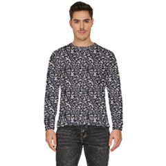 Brown Giraffe Pattern Men s Fleece Sweatshirt by DinkovaArt