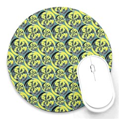 Black And Yellow Pattern Round Mousepads by linceazul