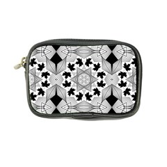 Seamless Pattern With Maple Leaves Coin Purse by Vaneshart