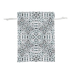 Dots Motif Geometric Print Design Lightweight Drawstring Pouch (m) by dflcprintsclothing